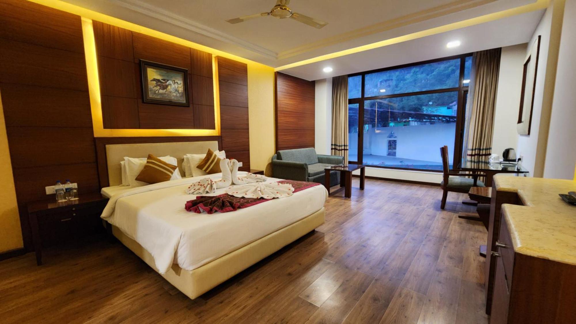Hotel Royal Ark - Kasauli Kültér fotó