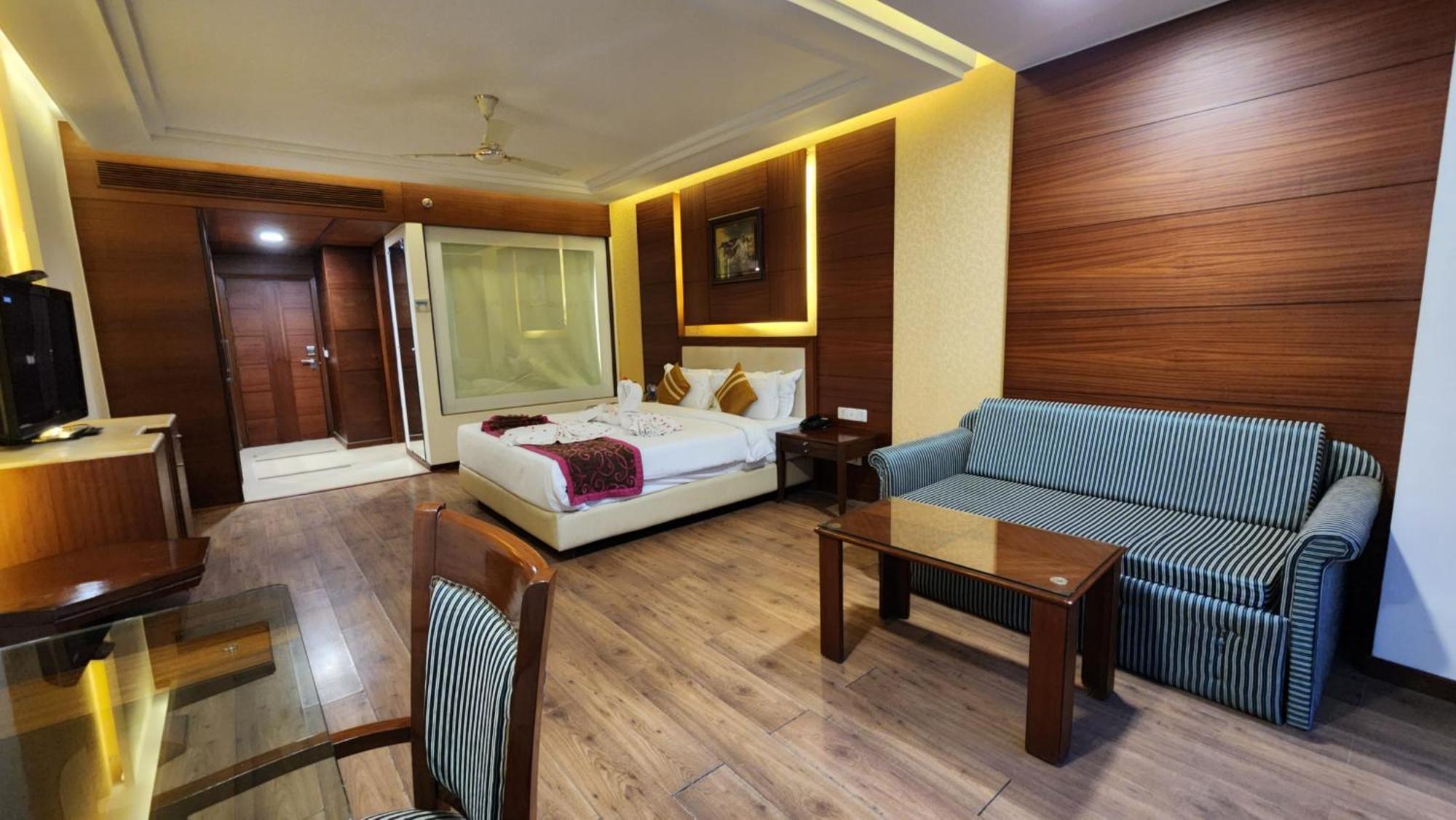 Hotel Royal Ark - Kasauli Kültér fotó