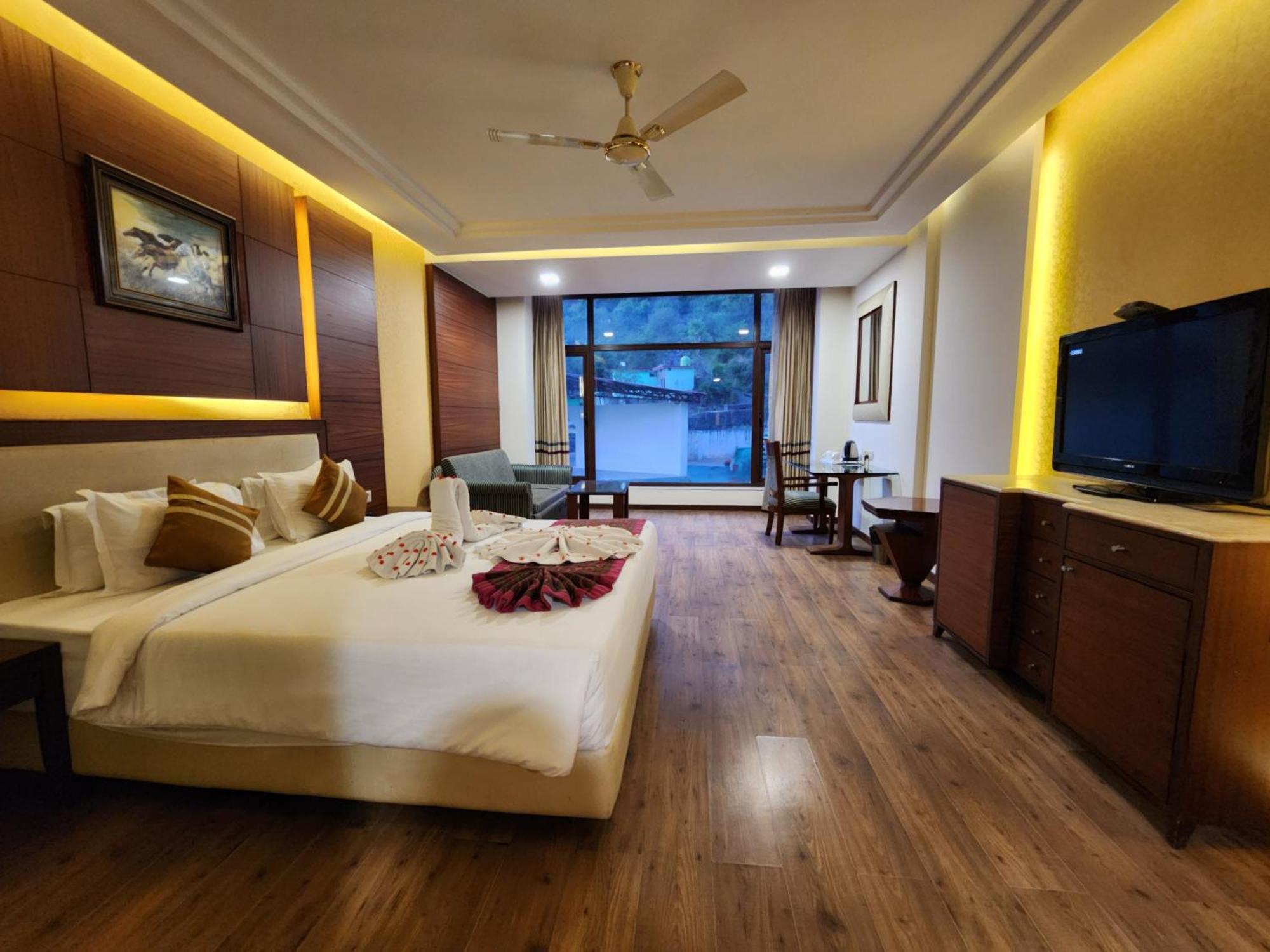 Hotel Royal Ark - Kasauli Kültér fotó