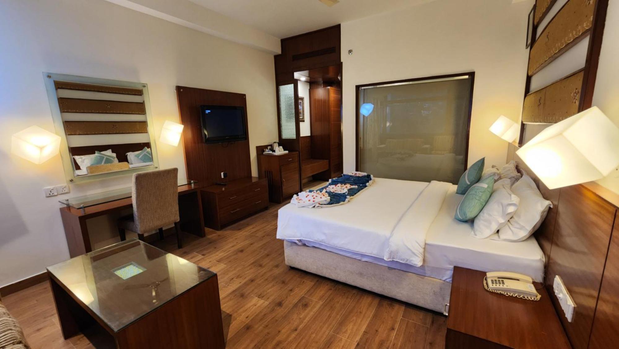 Hotel Royal Ark - Kasauli Kültér fotó