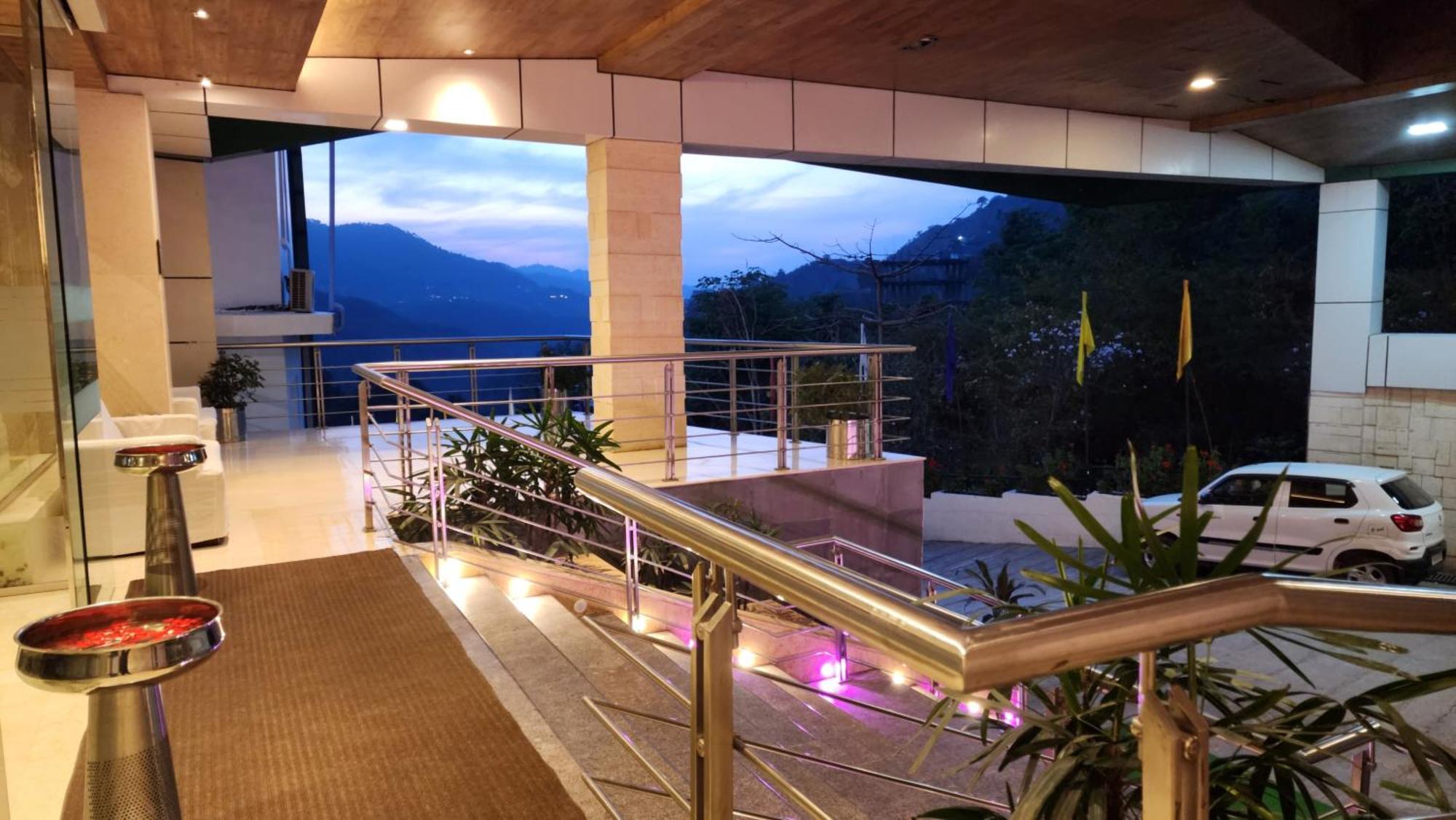Hotel Royal Ark - Kasauli Kültér fotó